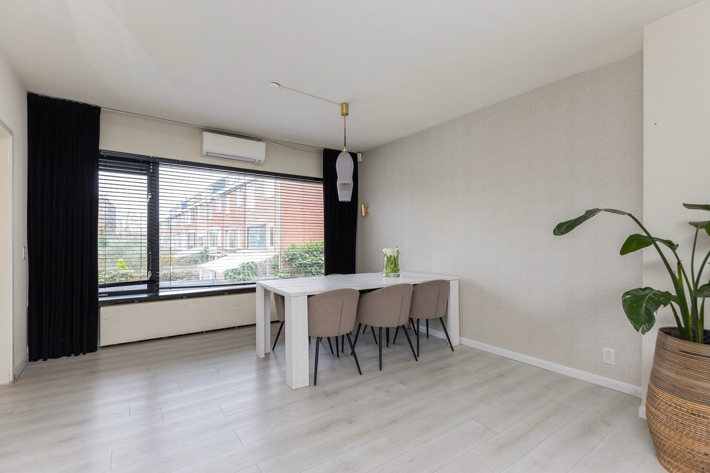 Photo 10 of Tromplaan 6