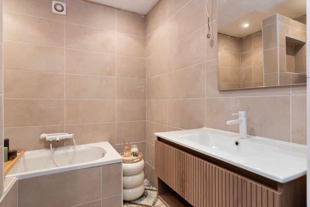 Photo 17 of Tromplaan 6