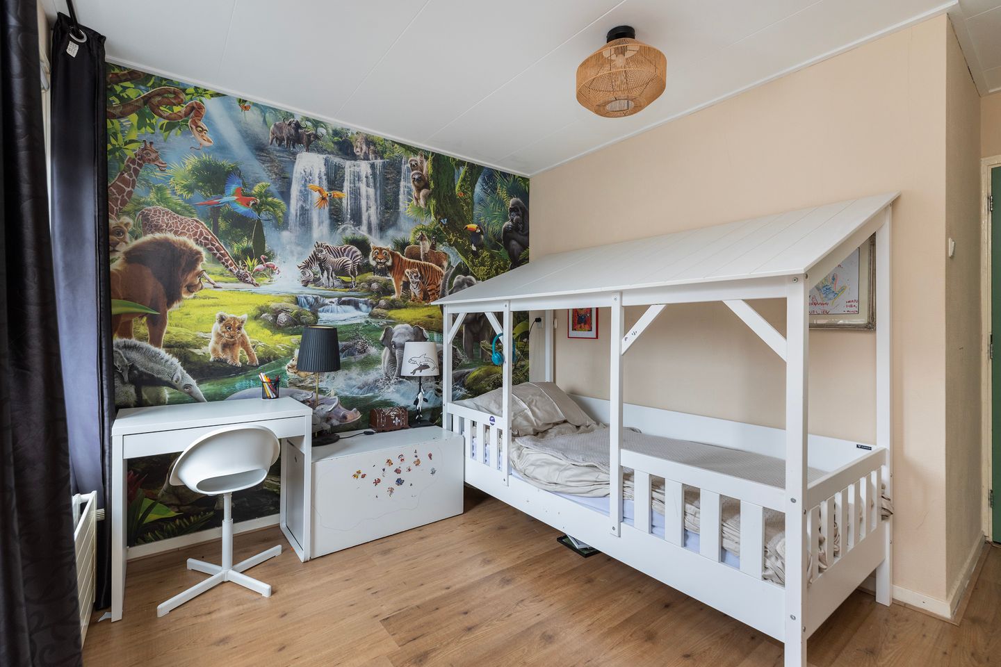 Photo 20 of Tromplaan 6