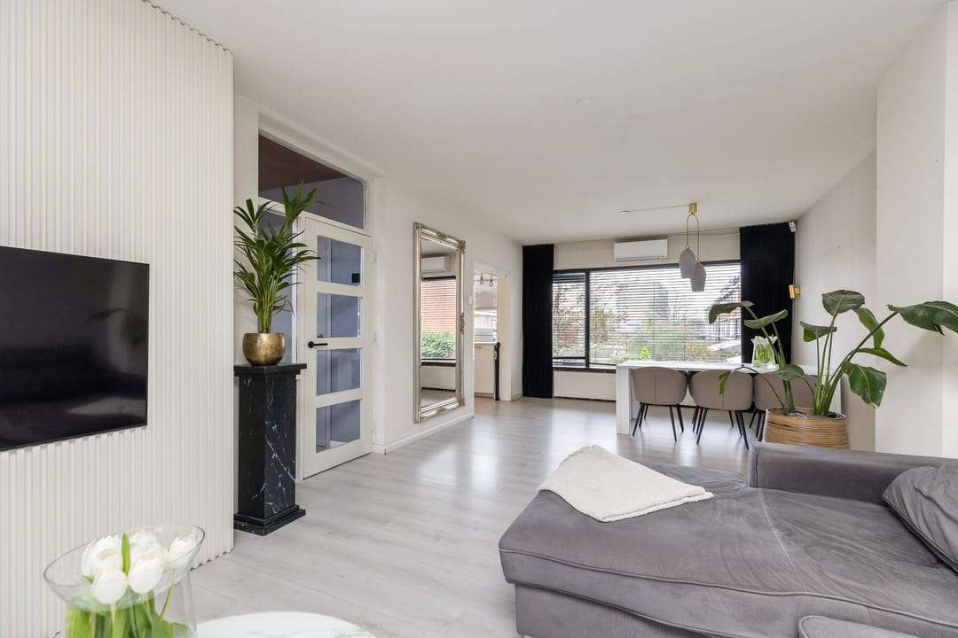 Photo 7 of Tromplaan 6