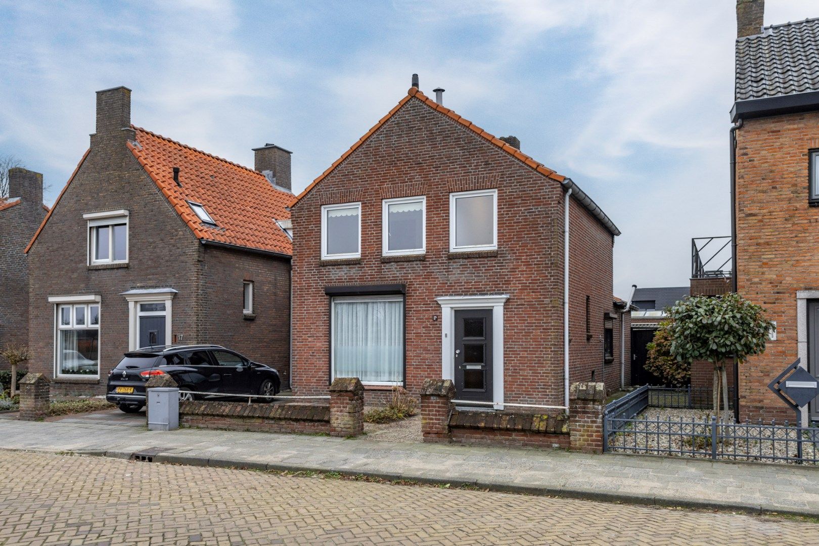 Buying a house in The Netherlands., Julianastraat 17-A