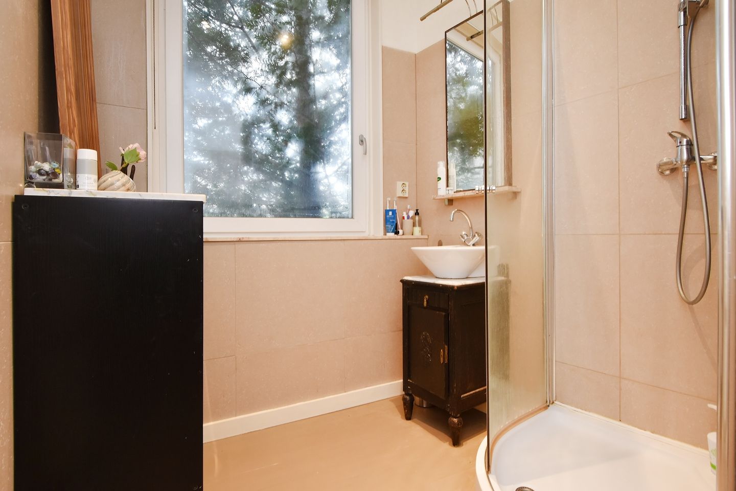 Foto 25 van Apeldoornselaan 64