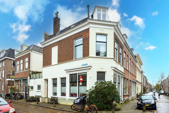 Mgr. van de Weteringstraat 60