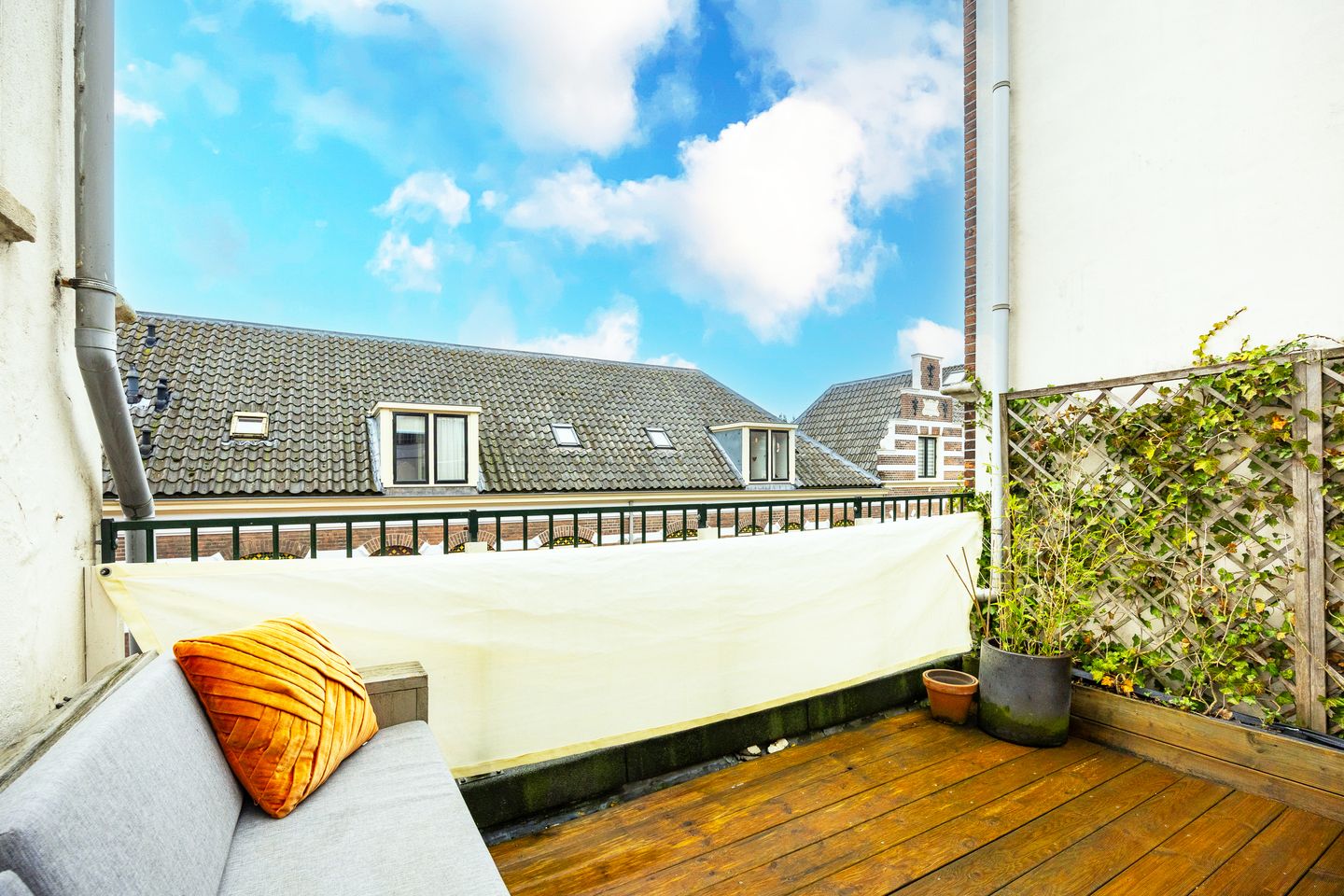 Photo 49 of Mgr. van de Weteringstraat 60