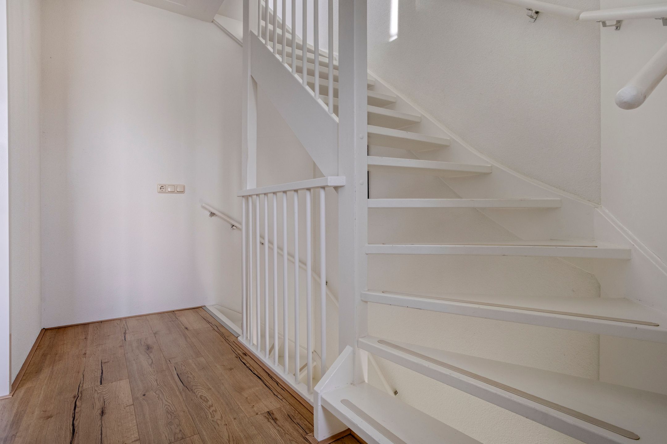 Photo 18 of Huygensstraat 7