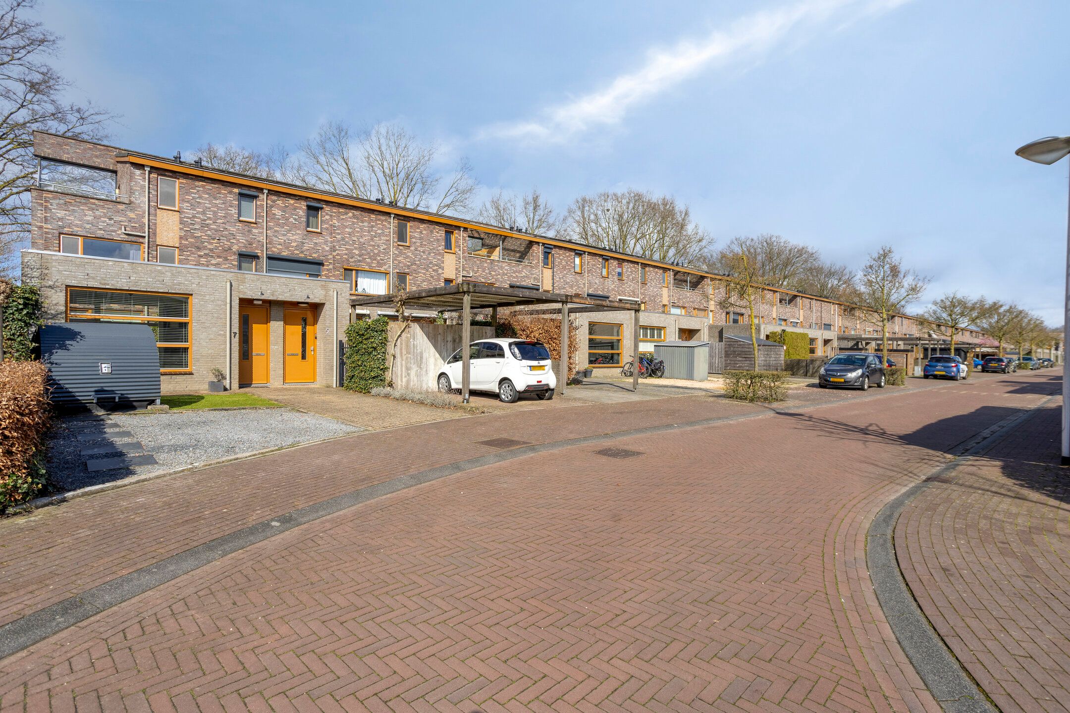 Photo 27 of Huygensstraat 7