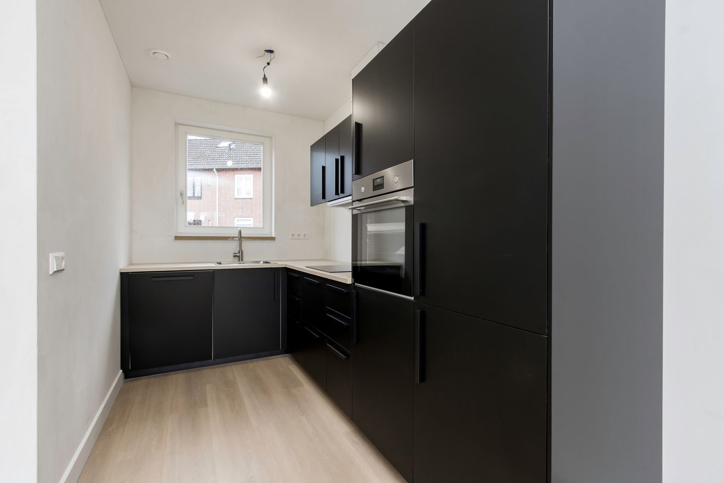 Foto 10 van Sparrenweg 28