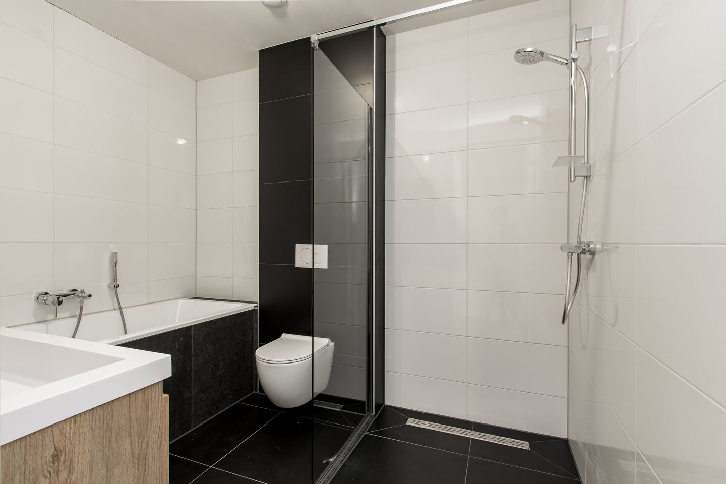 Foto 19 van Sparrenweg 28