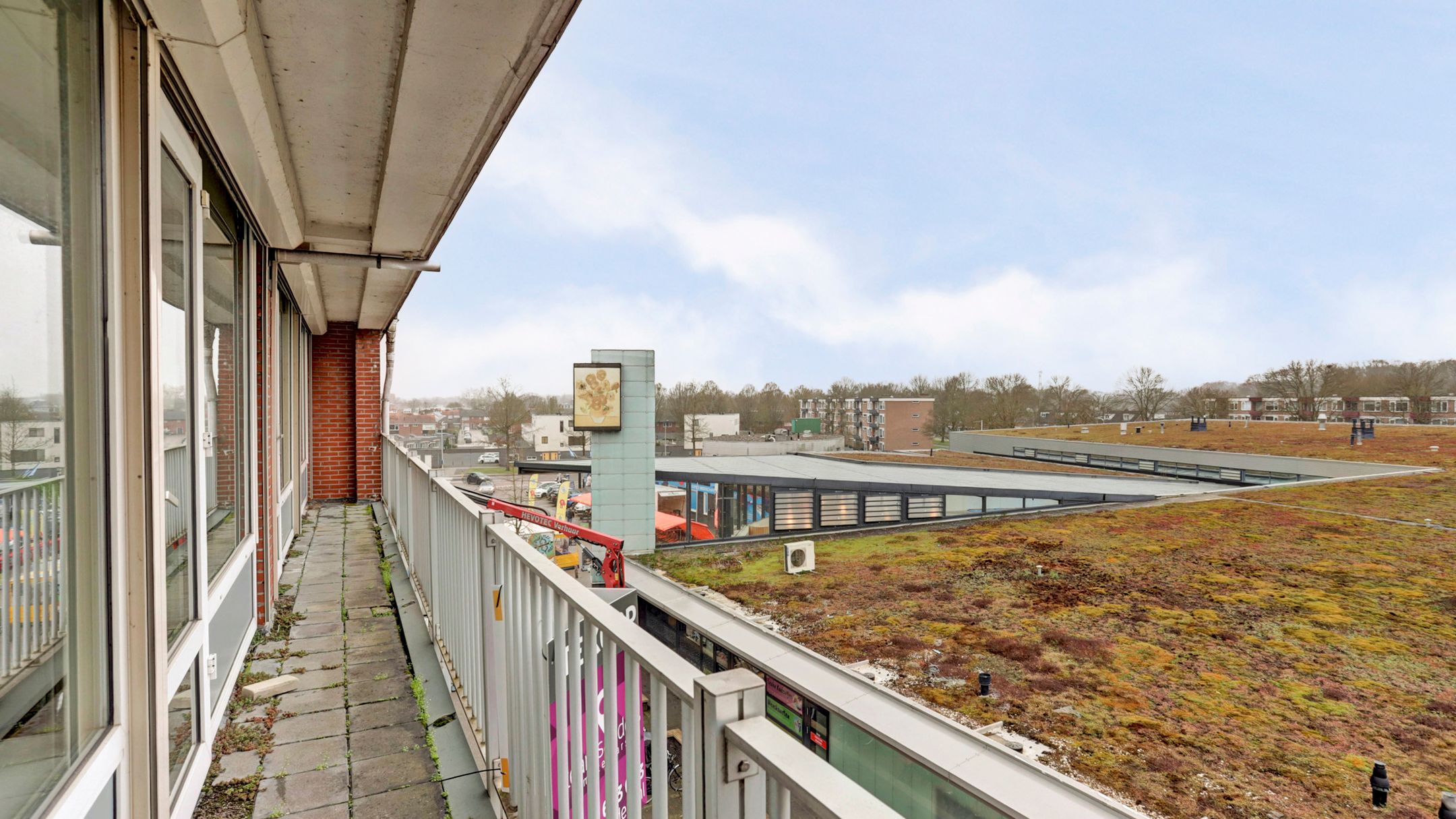 Photo 18 of Vincent van Goghplein 48