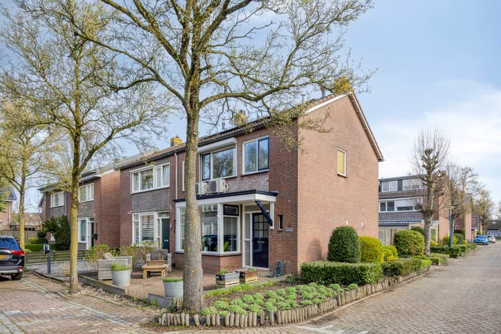 Twee-onder-één-kap te koop: Grutterijstraat 85, 'S Gravenmoer