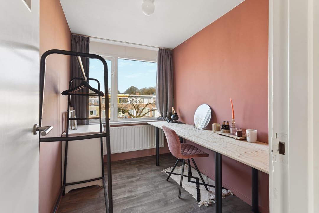 Spacious and practical family home with 4 bedrooms in green Nijmegen Hatert location — 17