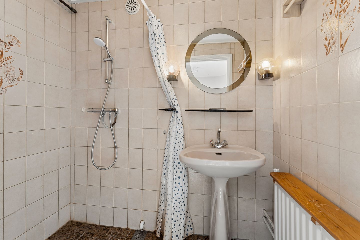 Spacious and practical family home with 4 bedrooms in green Nijmegen Hatert location — 29