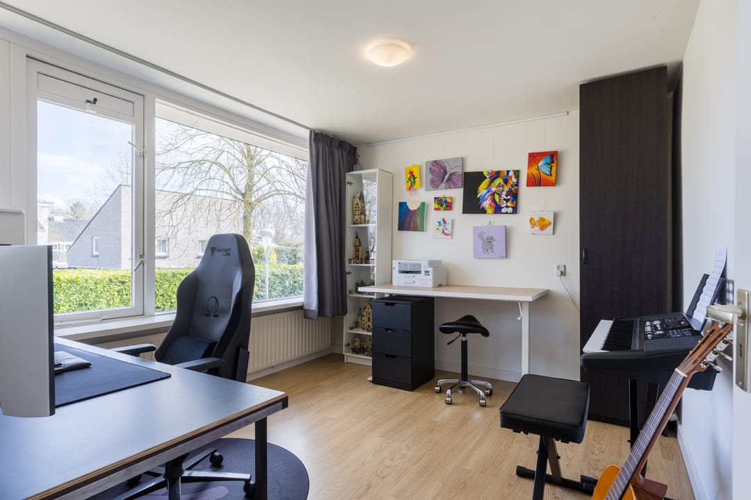 Photo 16 of Lijsterbeslaan 29