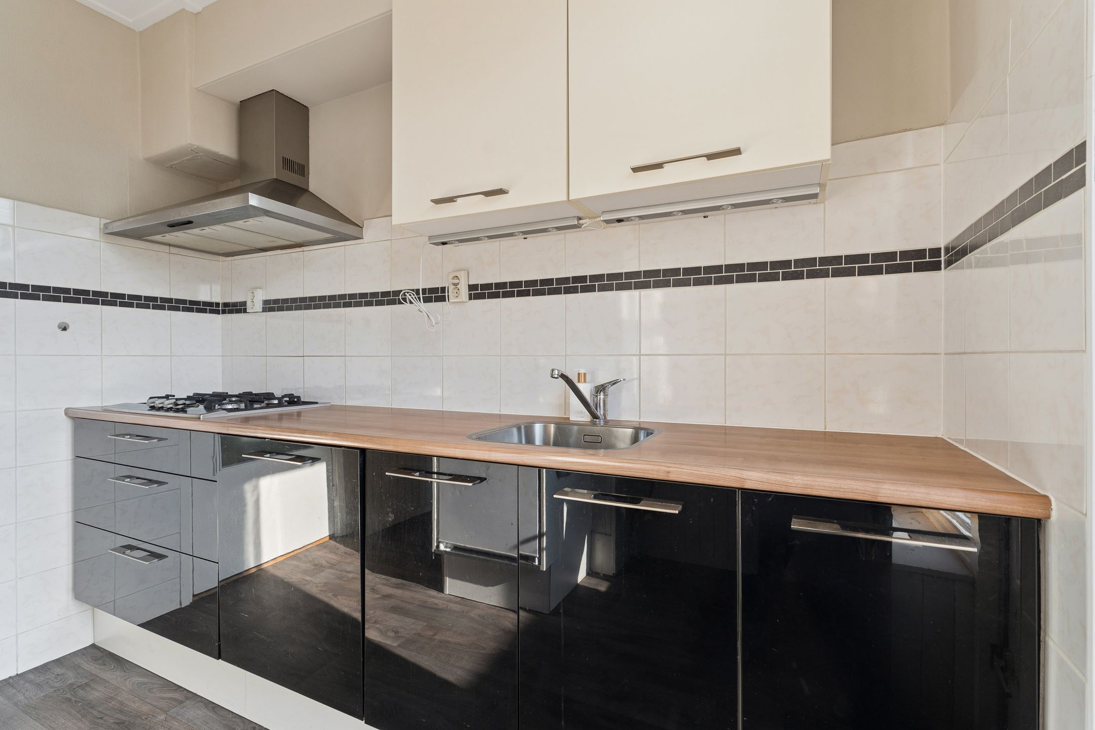 Spacious and practical family home with 4 bedrooms in green Nijmegen Hatert location — 12