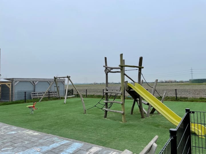 Photo 4 of Zilverschoon 90