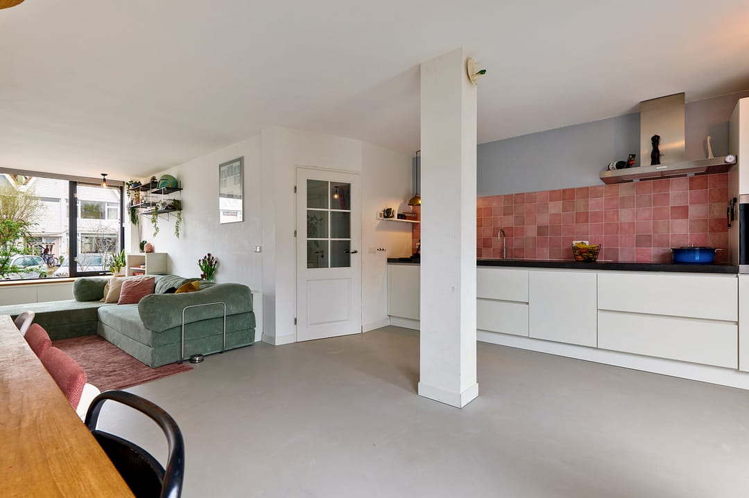 Photo 13 of Cornelis Roosstraat 12