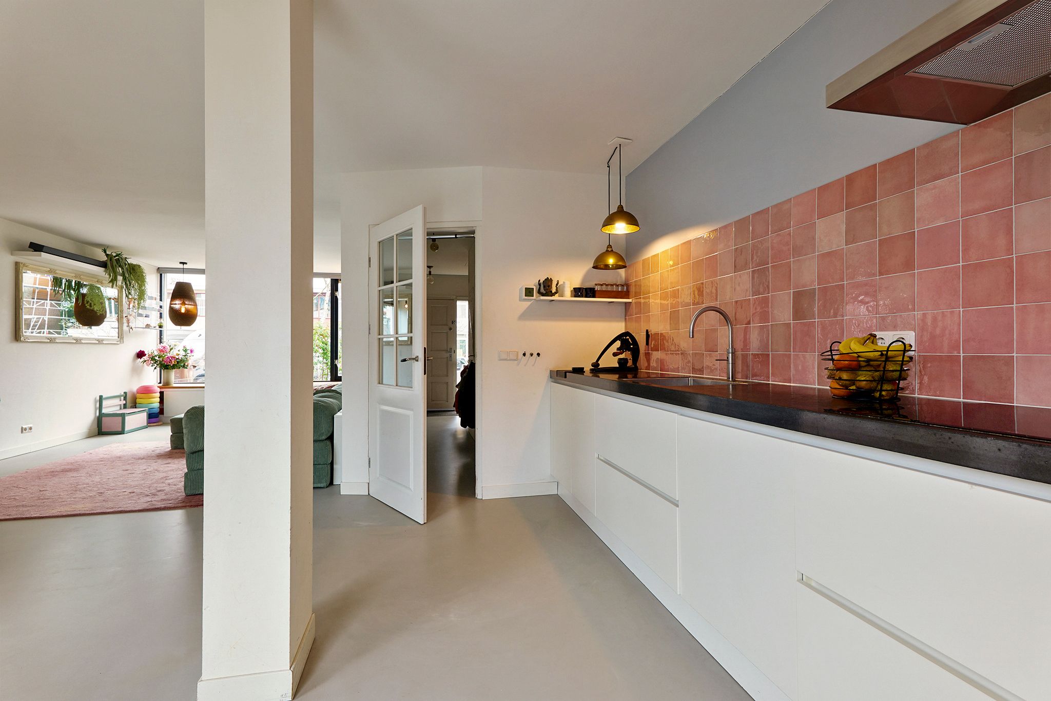 Photo 15 of Cornelis Roosstraat 12