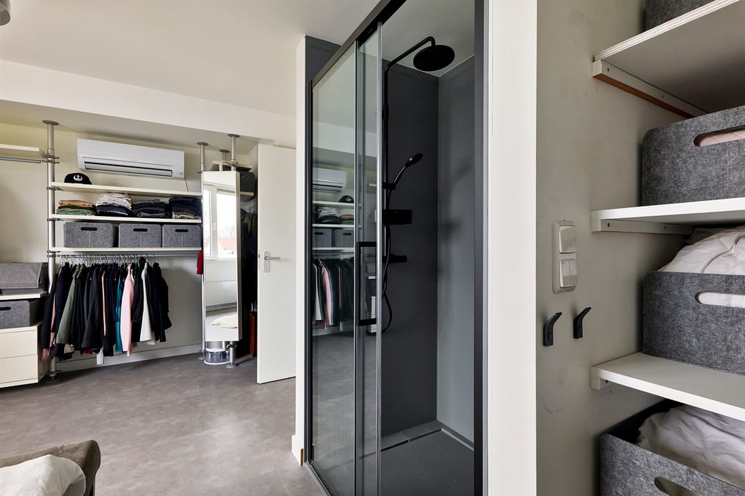 Photo 41 of Cornelis Roosstraat 12