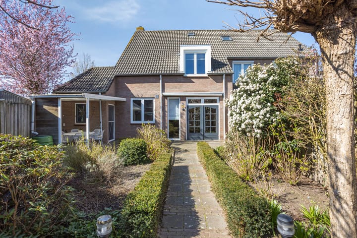 Photo 2 of Schutskooi 7