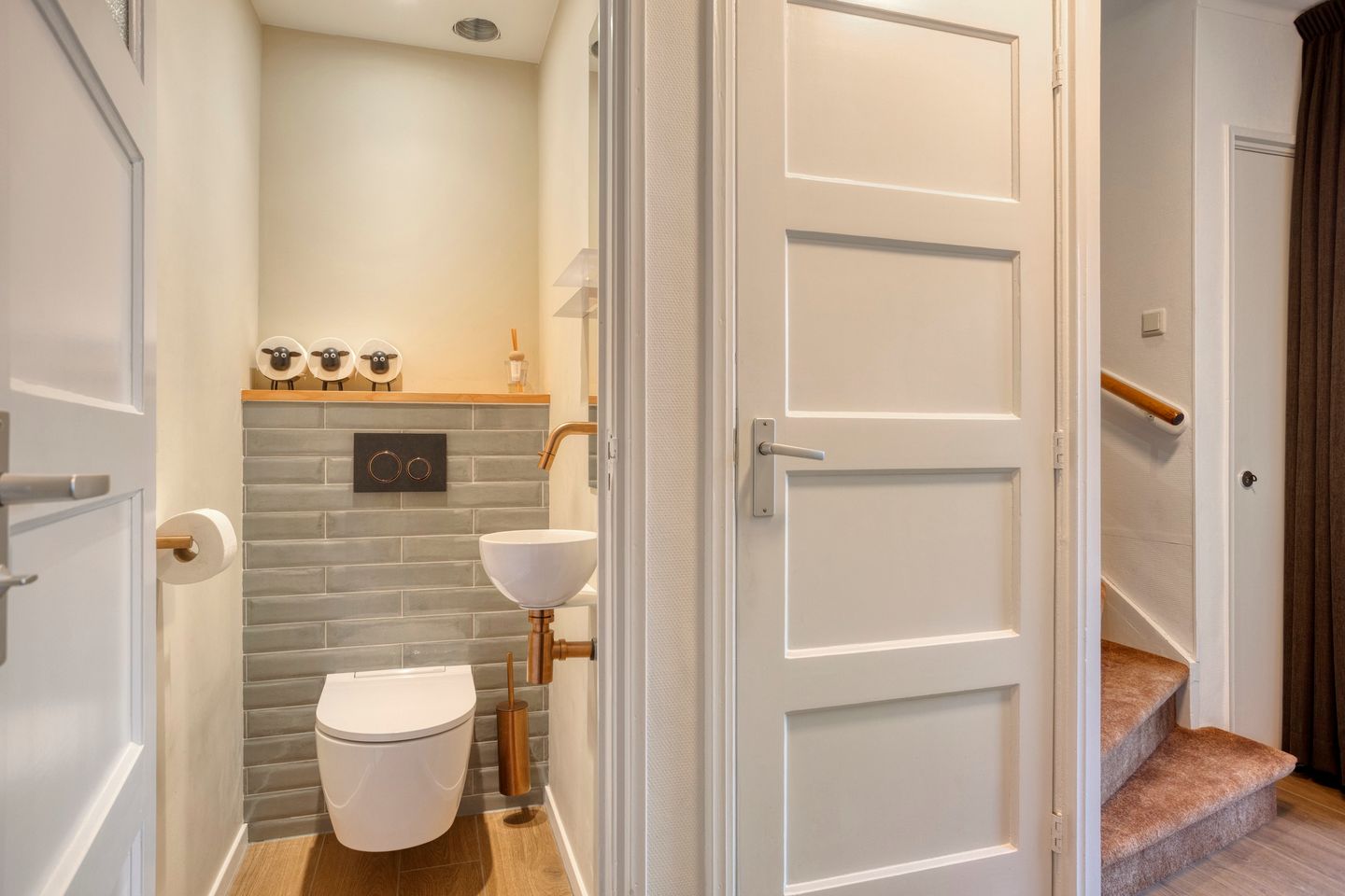 Photo 5 of Elzenstraat 28