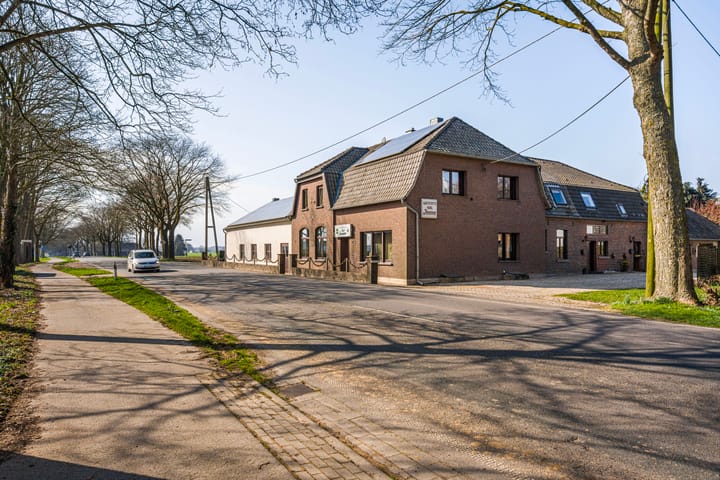 Foto 2 van Kalkarer Str. 325