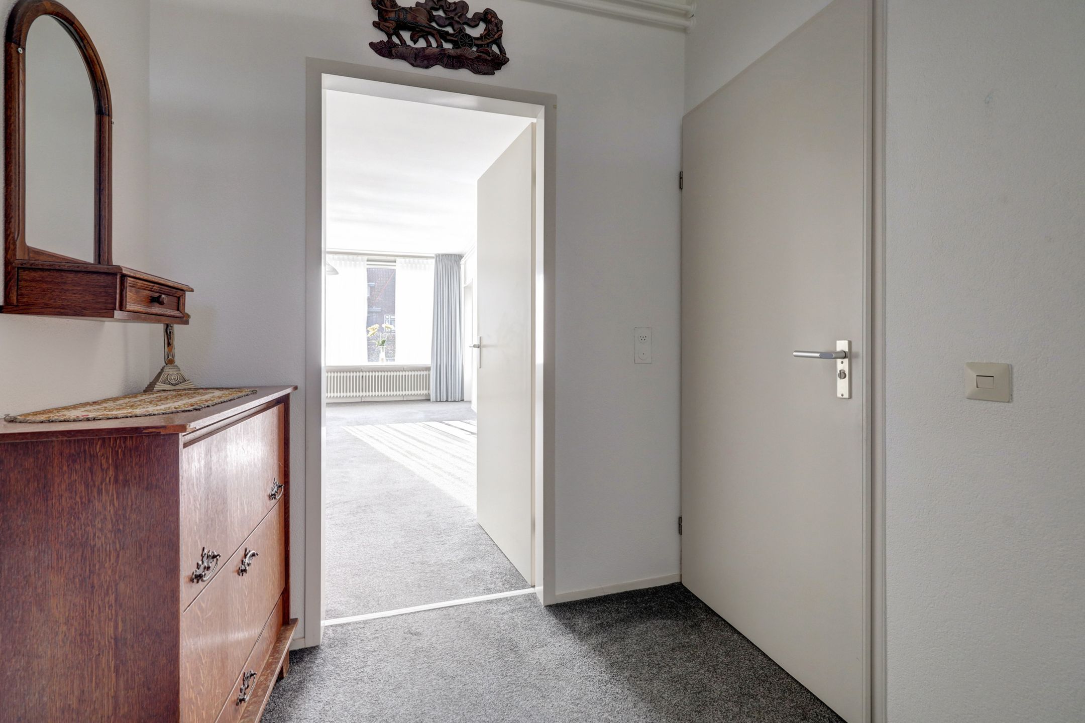 Modern apartment with balcony in the center of Dongen — 15