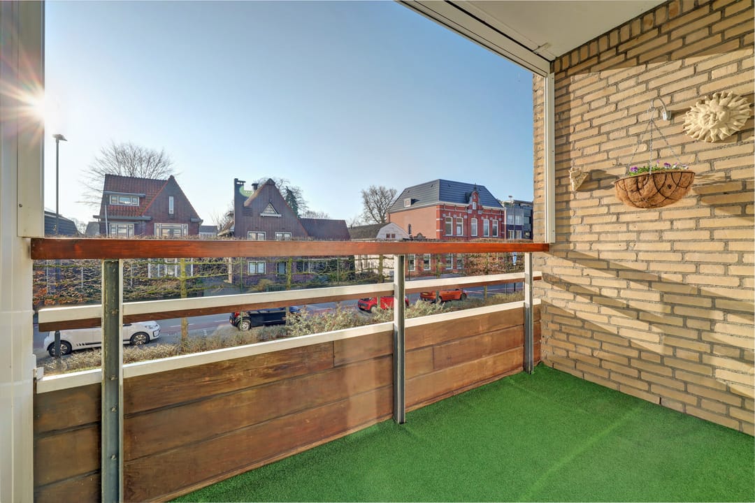 Modern apartment with balcony in the center of Dongen — 46
