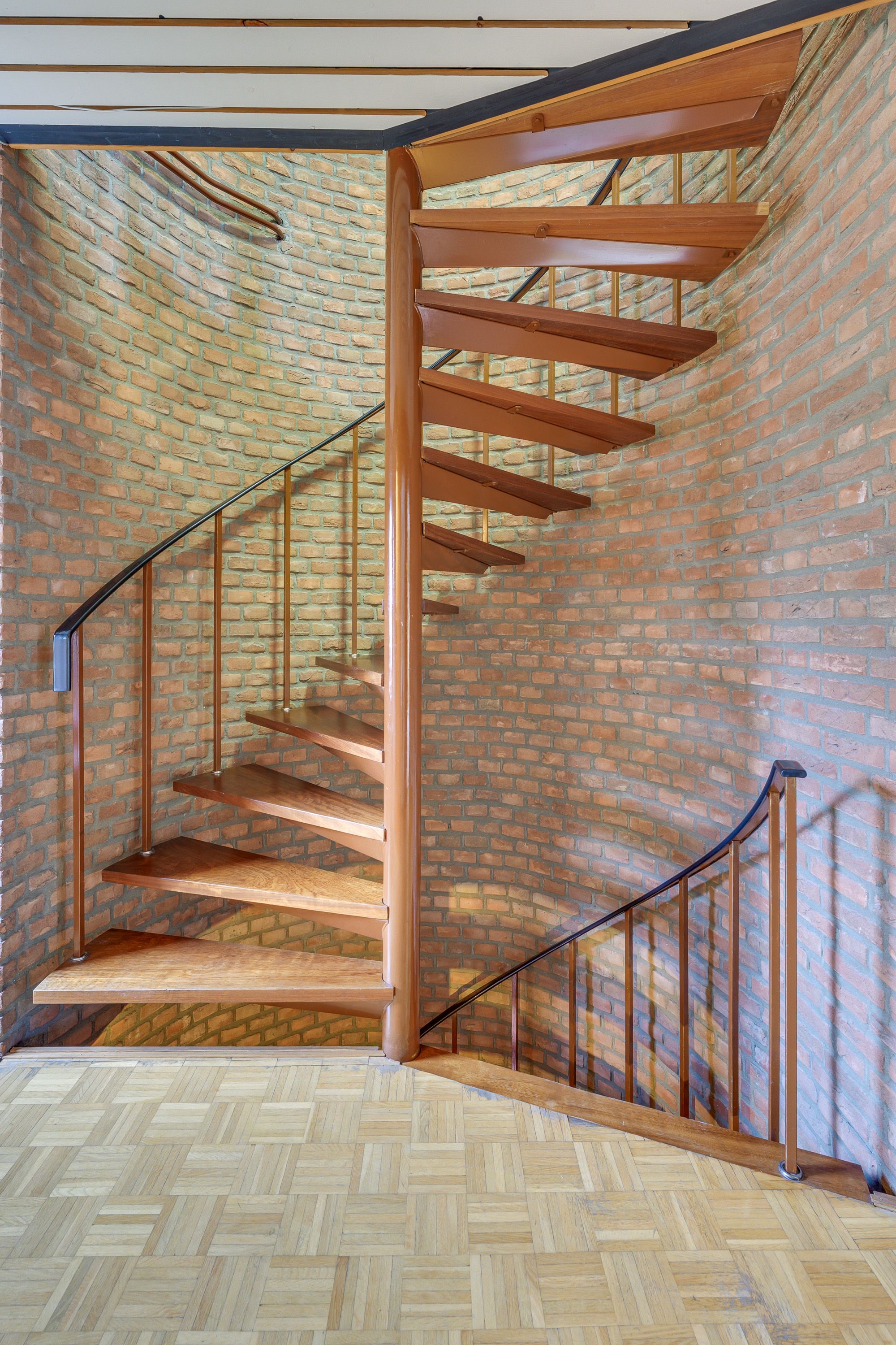 Photo 39 of Weldam 3