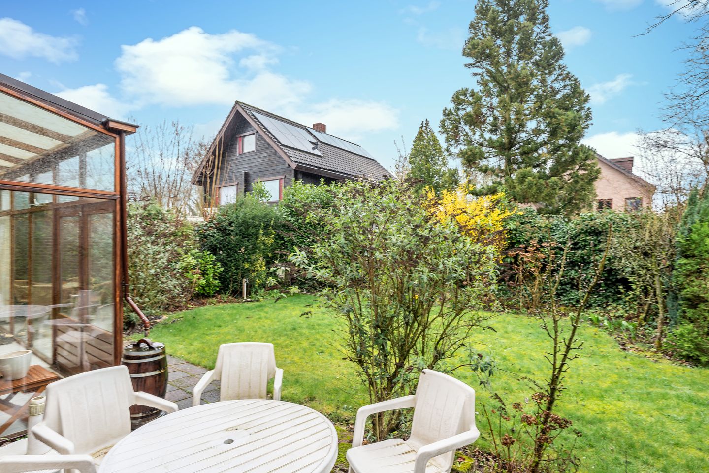 Photo 49 of Weldam 3