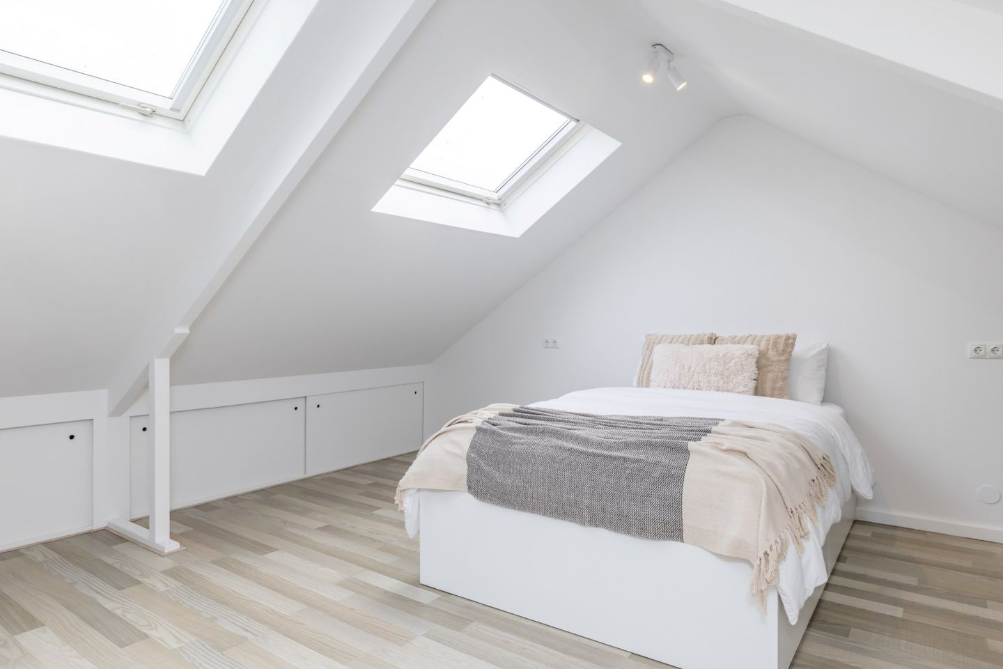 Foto 34 van Lothariusstraat 15