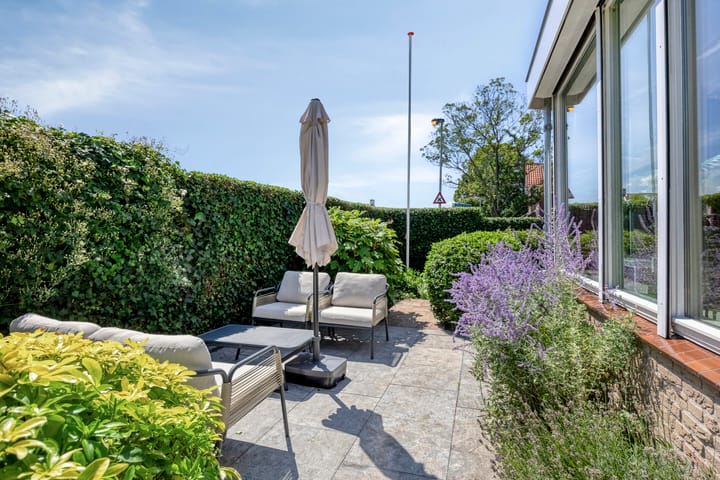 Photo 4 of Oosteindseweg 13