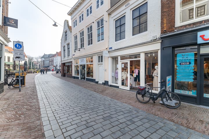 Langeviele 1, Middelburg