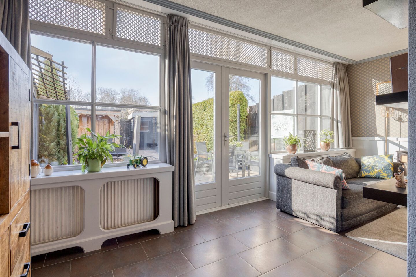 Photo 10 of Danackers 48