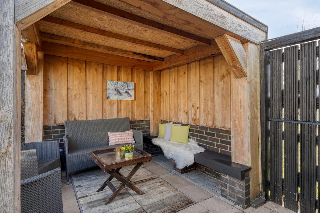 Photo 26 of Danackers 48