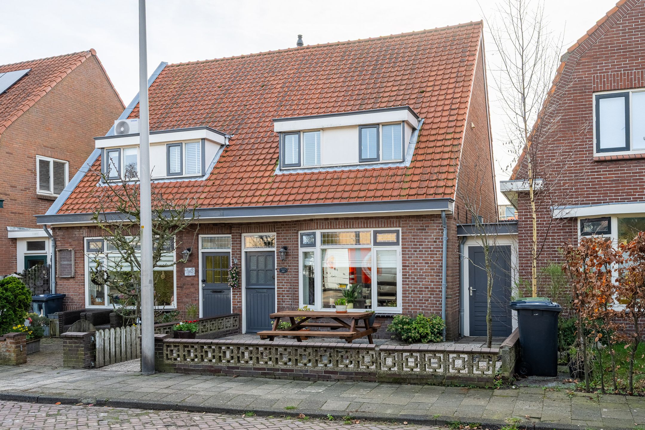 Buying a house in The Netherlands., 's-Gravenzandseweg 141