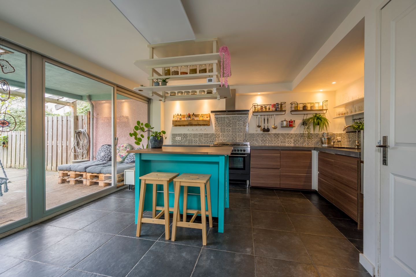 Foto 10 van Henegouwen 43