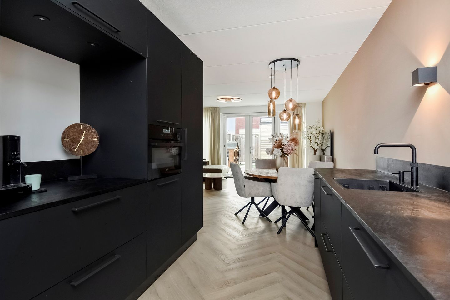 Foto 4 van Beekforel 13