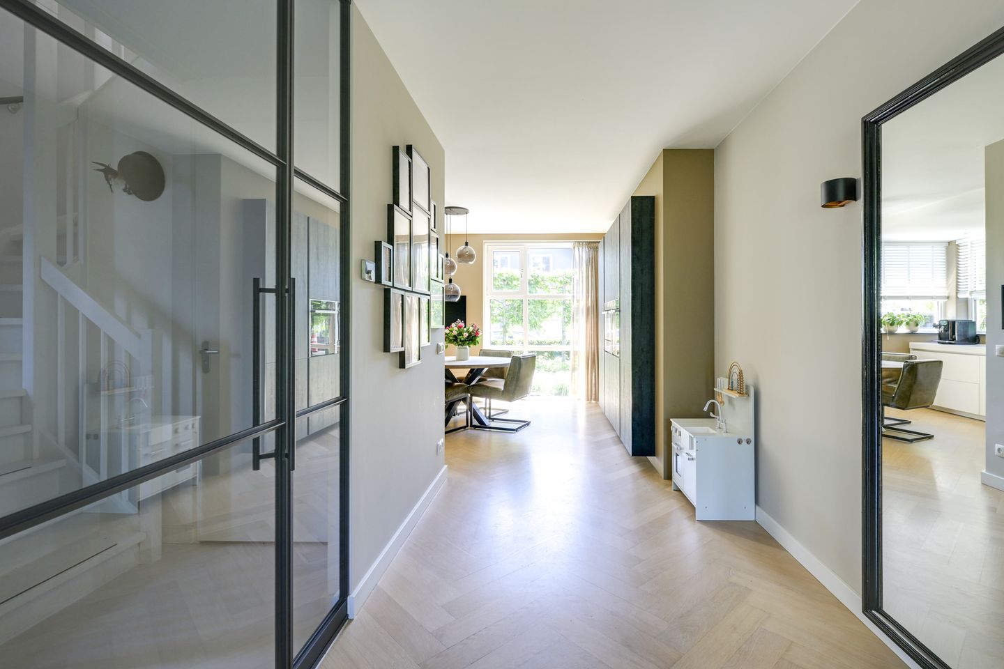 Foto 10 van Loolaan 55-A