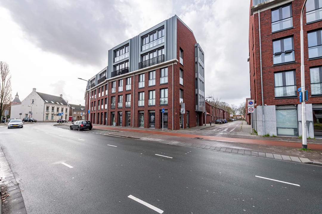 Foto 1 van Sint Eustatiusstraat 22