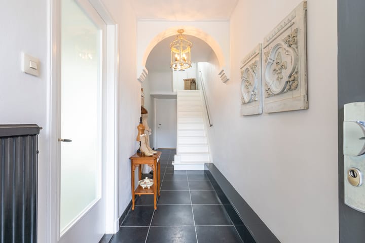 Photo 4 of Parallelstraat 81