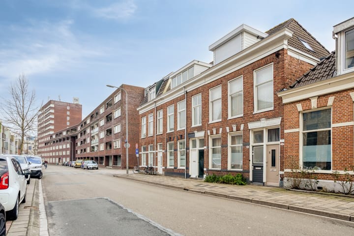 Photo 3 of Oostersingel 19-A