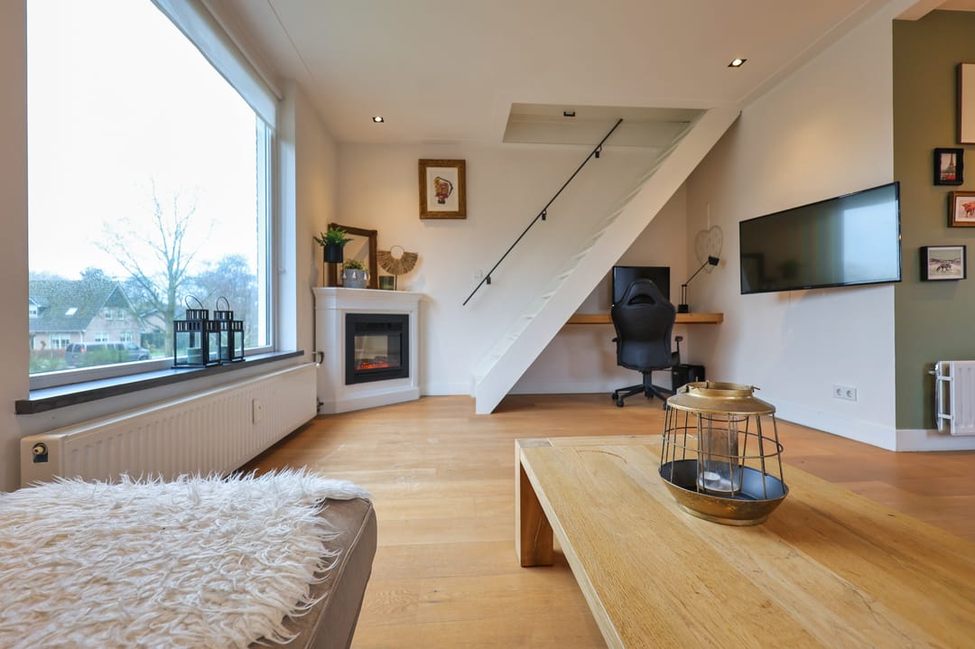 Foto 7 van Van Blaaderenweg 15-A