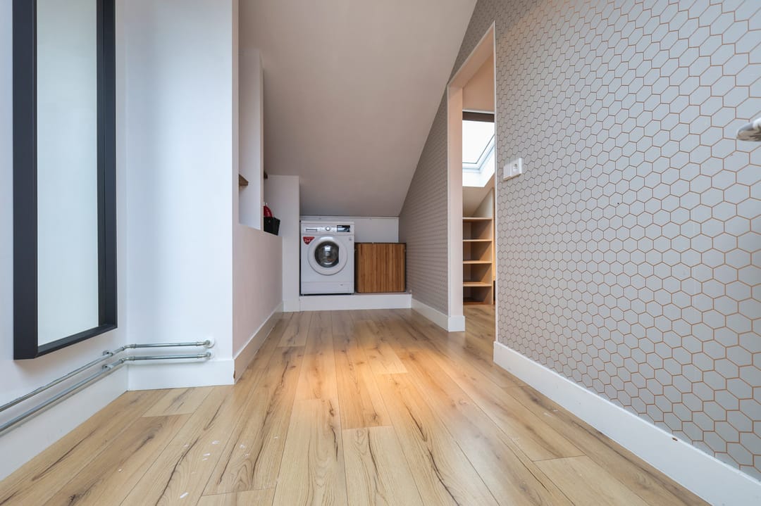 Foto 8 van Van Blaaderenweg 15-A