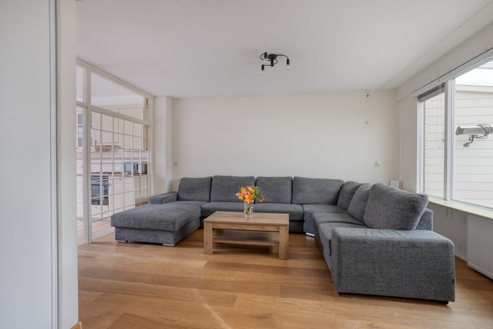 Foto 5 van Botter 12 22