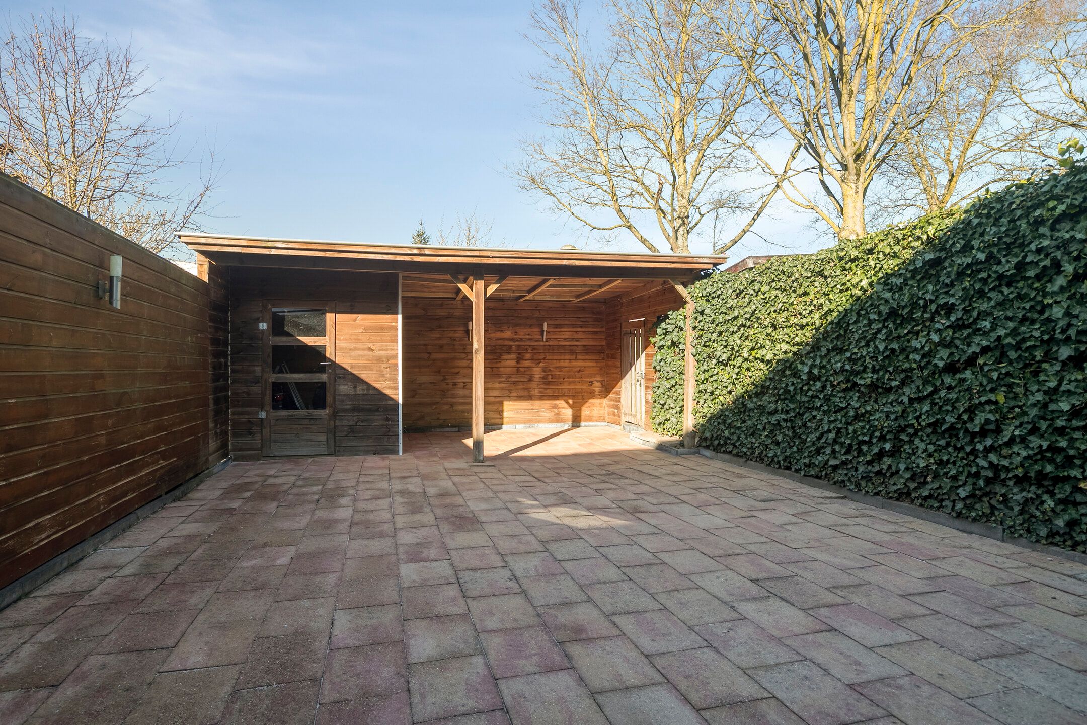 Spacious family home with potential, conservatory and west-facing garden in Lelystad — 13