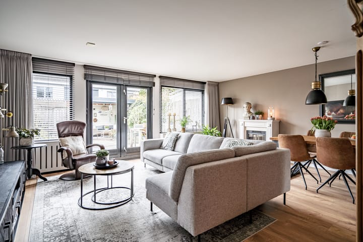 Photo 5 of Cor van Osnabruggelaan 67