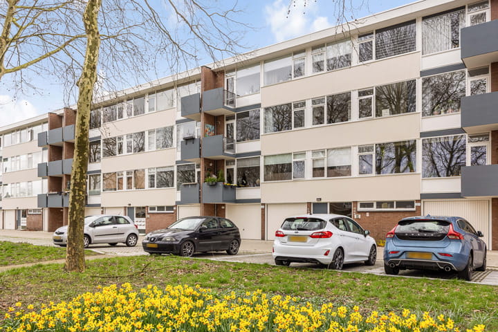 Foto 3 van Pastoor van Thiellaan 45