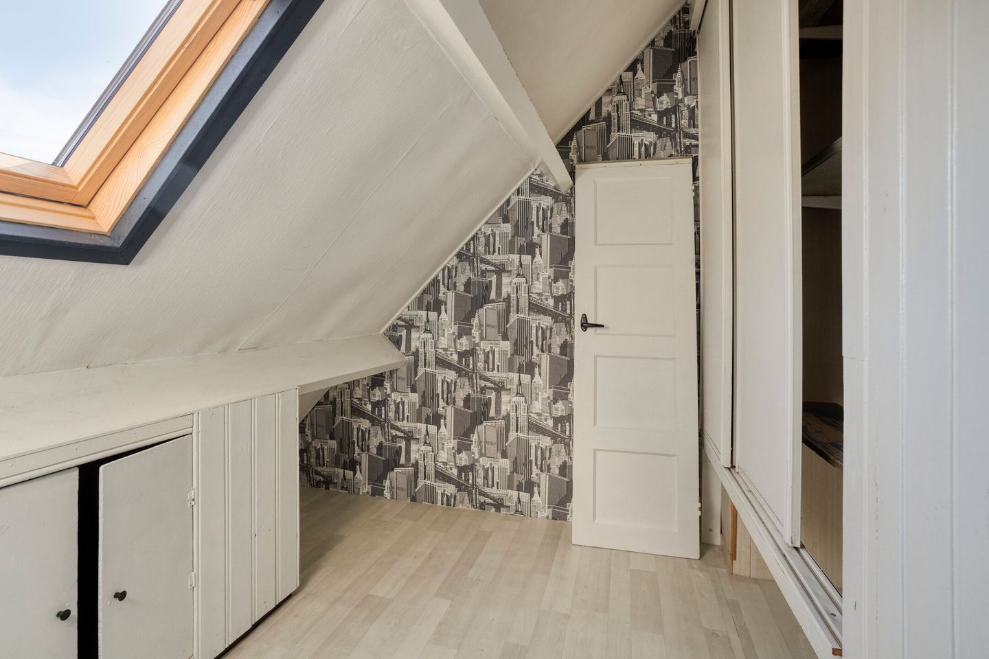 Foto 14 van van Cronenburchstraat 21