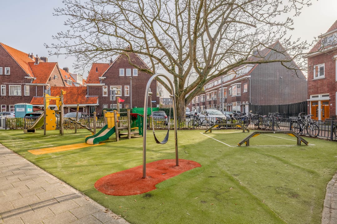 Photo 31 of Cliviastraat 6-A