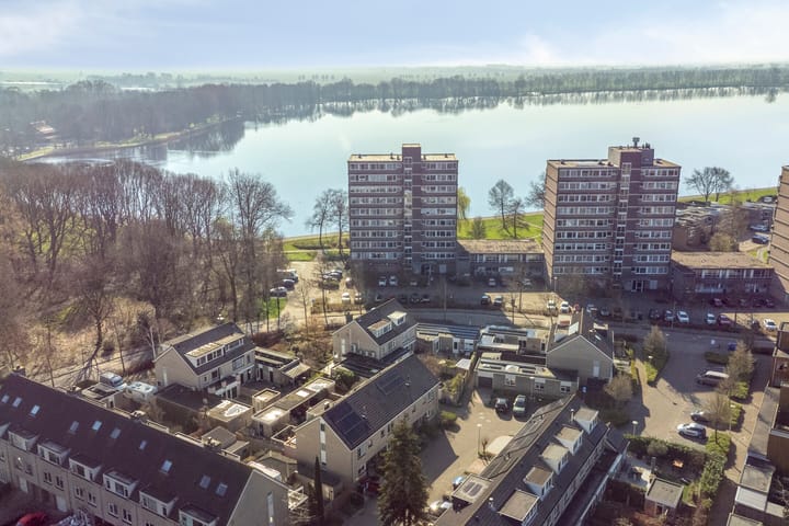 Photo 2 of Opaalstraat 12